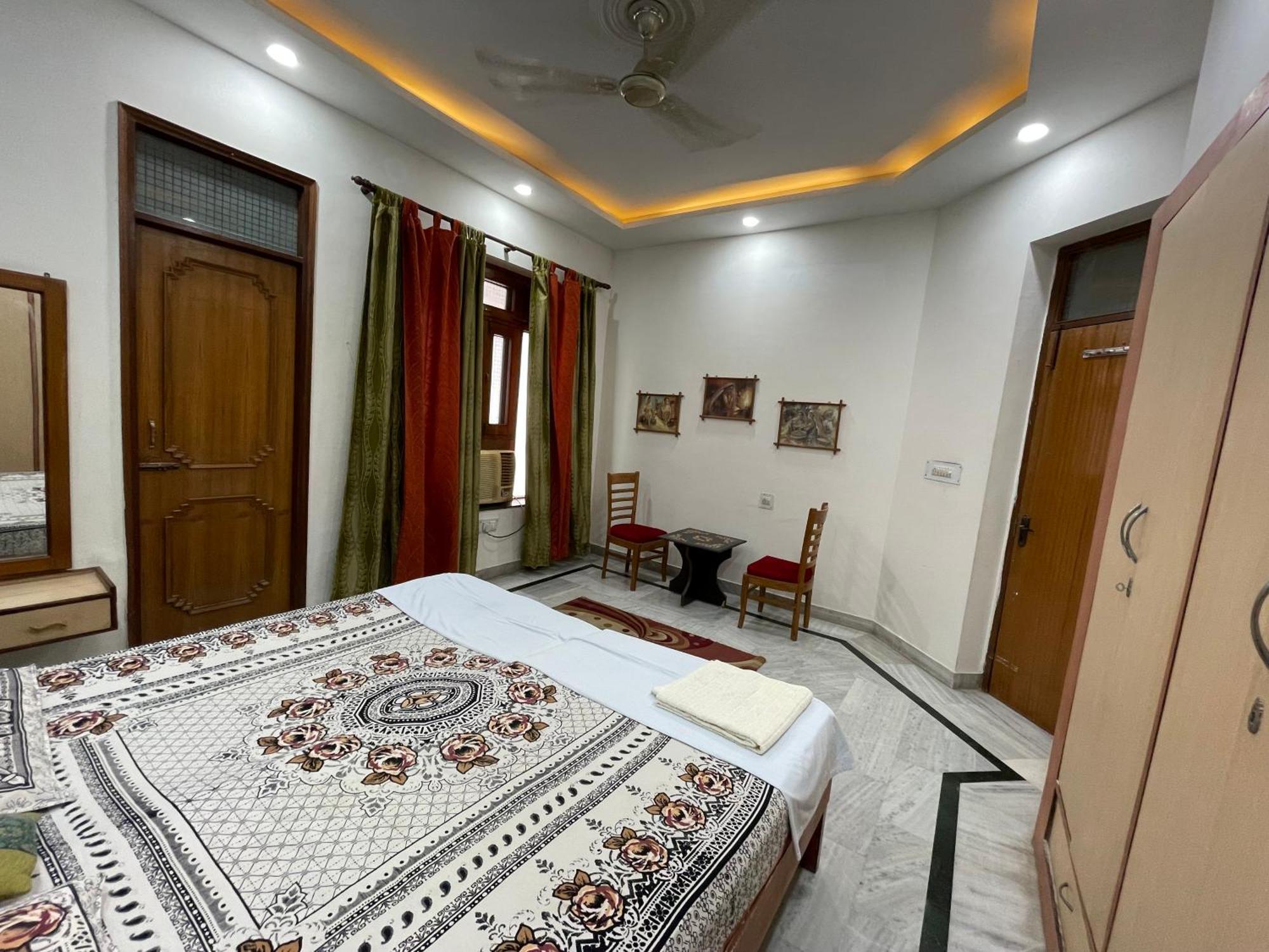 N Homestay Agra Tājganj 外观 照片